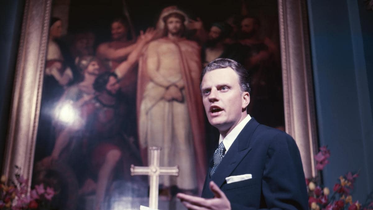 Billy Graham preaching in ASLP 1956 (c ALAMY)