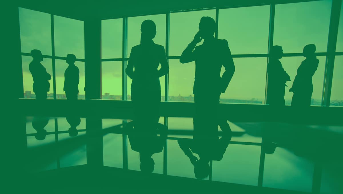 silhouettes-debate-green