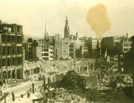 1945_-_Hamburg