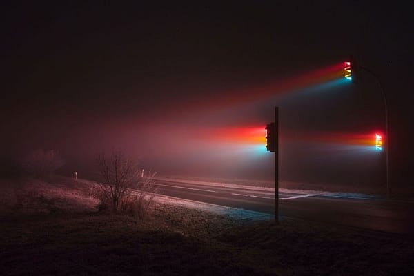 traffic-lights-at-night-long-exposure-by-lucas-zimmermann-5.jpg