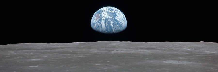 AS11-44-6550 - earthrise banner